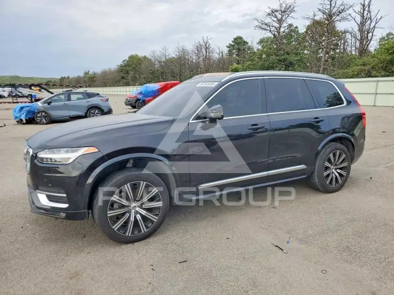 2024 Volvo XC90 photo