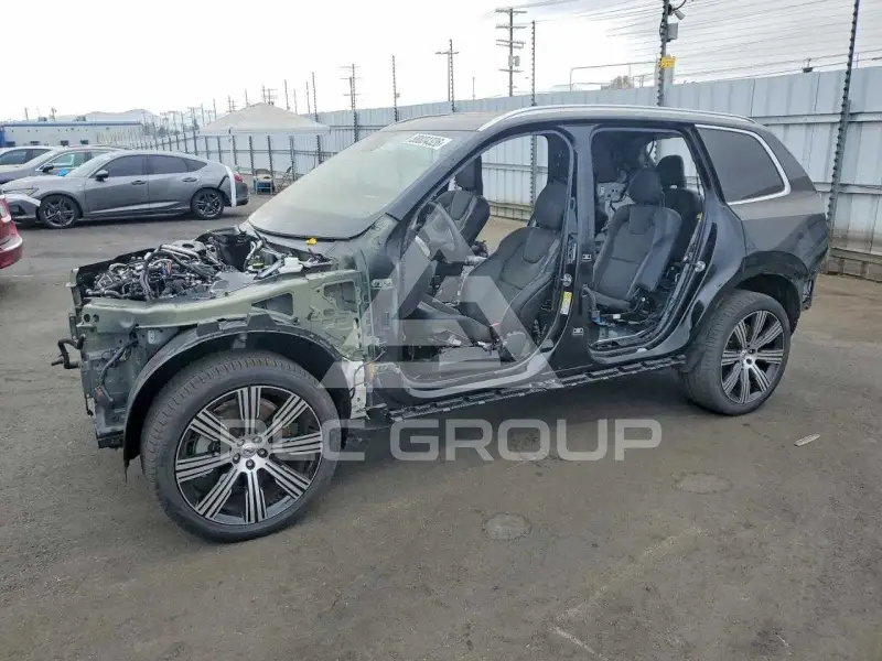 2024 Volvo XC90 photo