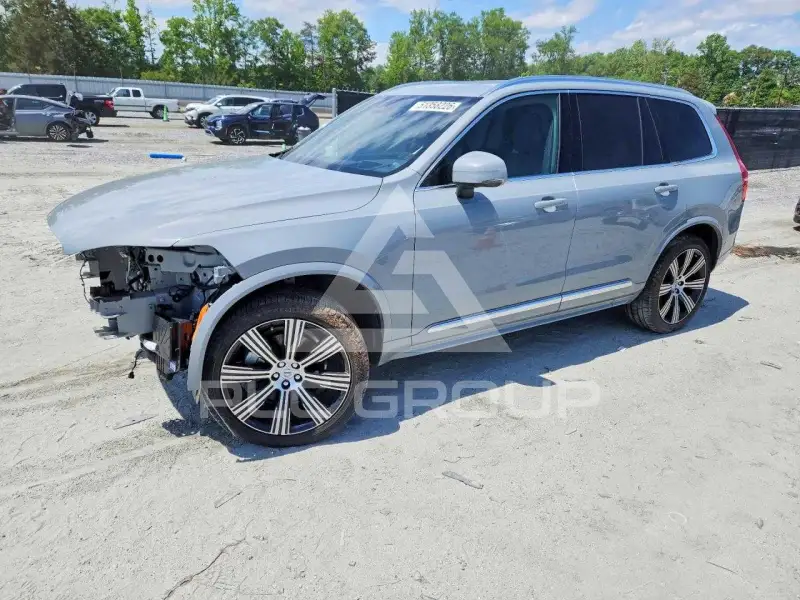 2024 Volvo XC90 фото