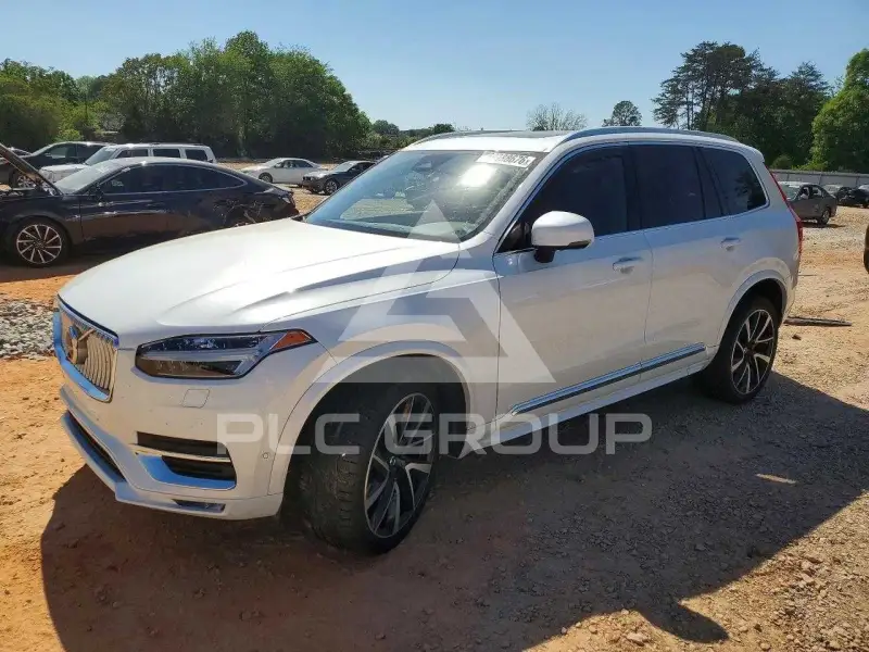 2024 Volvo XC90 photo