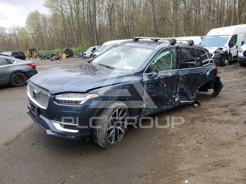 2024 Volvo XC90 photo