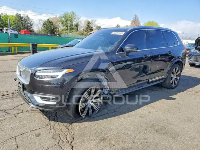 2024 Volvo XC90 photo