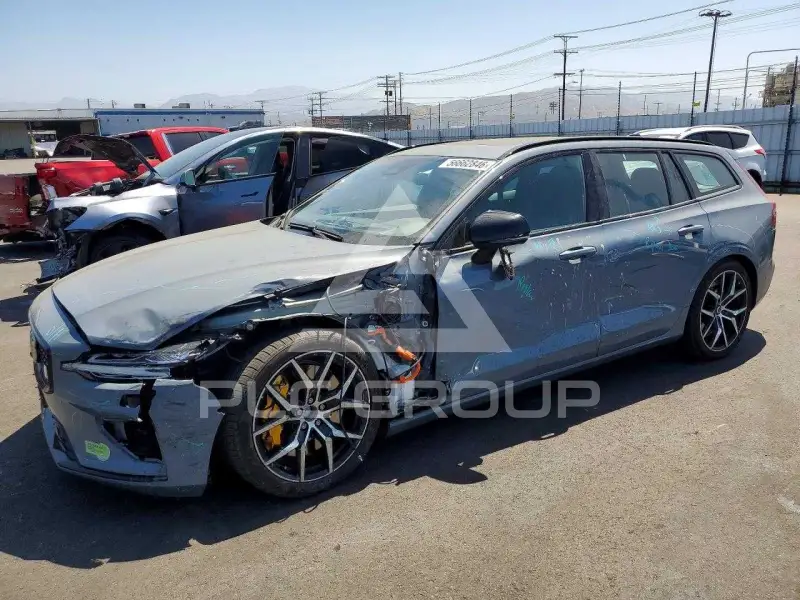 2024 Volvo V60 photo