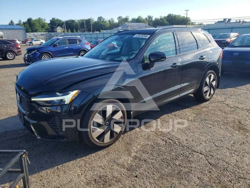 2024 Volvo XC60 фото