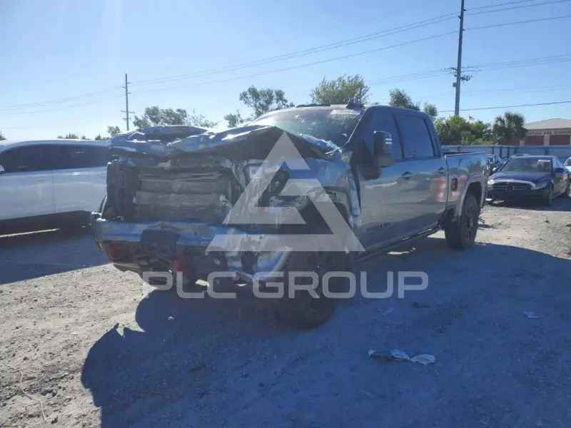 2024 GMC Sierra фото