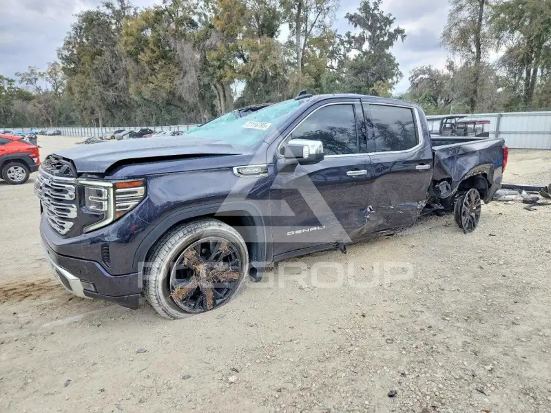 2024 GMC Sierra фото