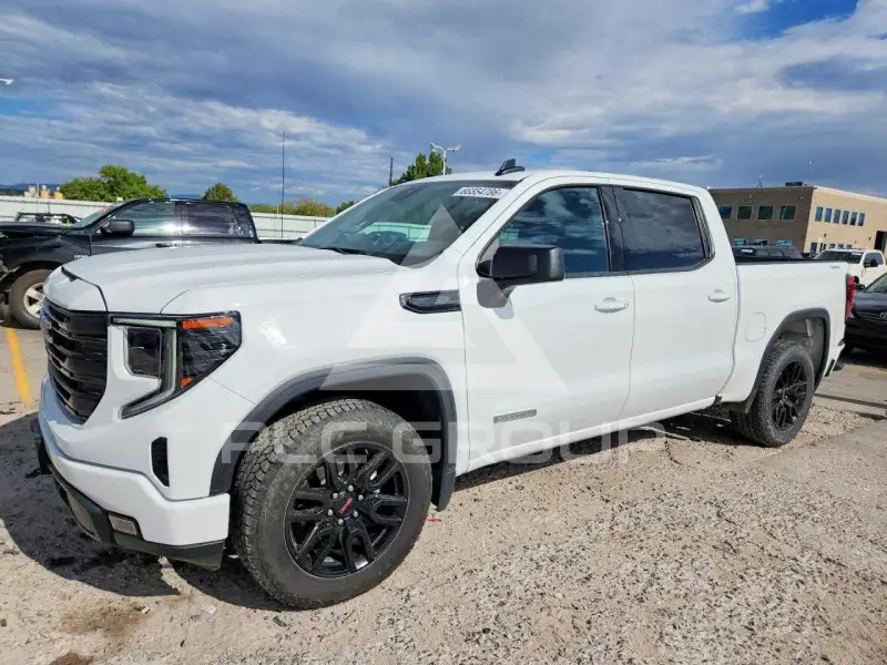2024 GMC Sierra photo