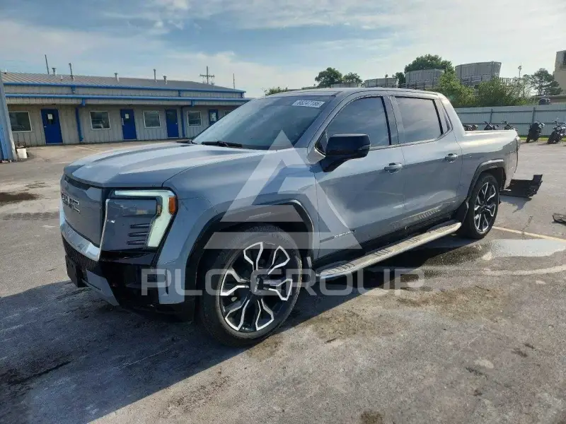2024 GMC Sierra photo