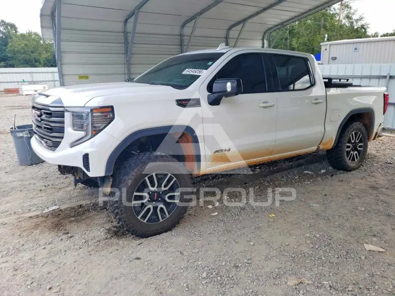 2024 GMC Sierra photo
