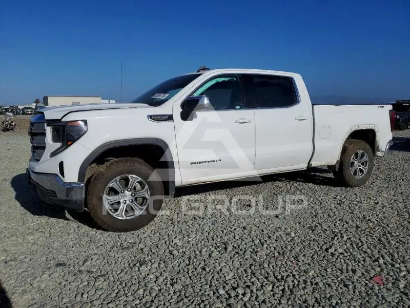 2024 GMC Sierra фото