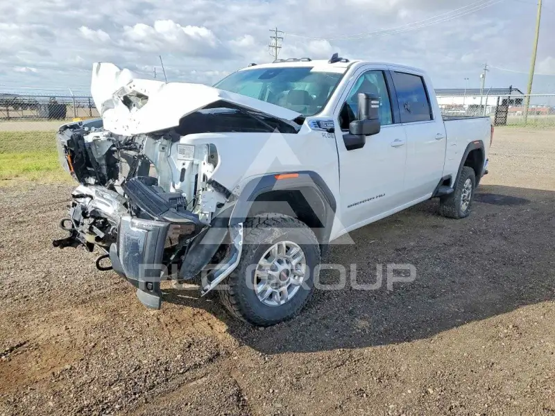 2024 GMC Sierra photo
