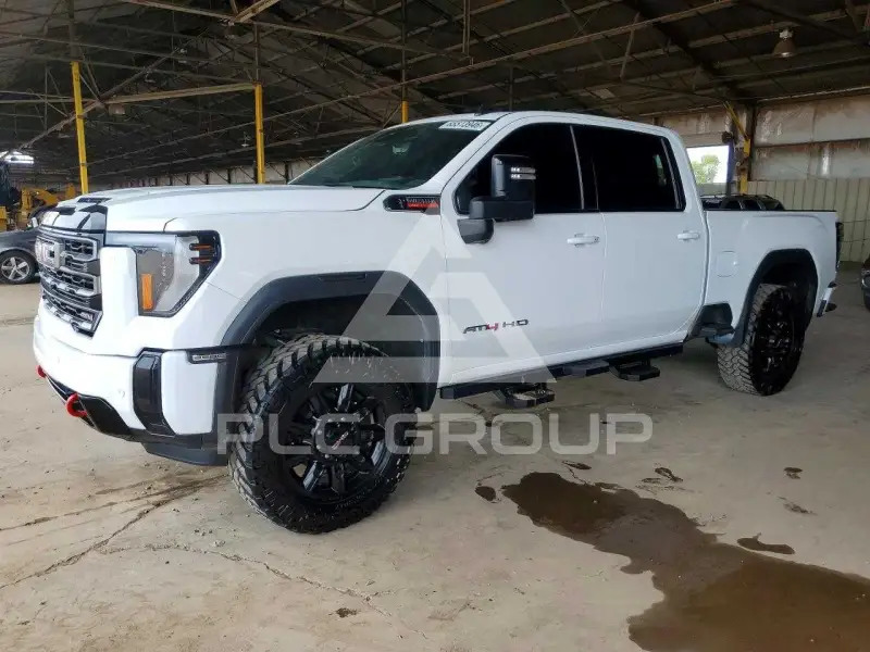 2024 GMC Sierra photo