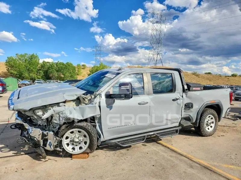 2024 GMC Sierra фото