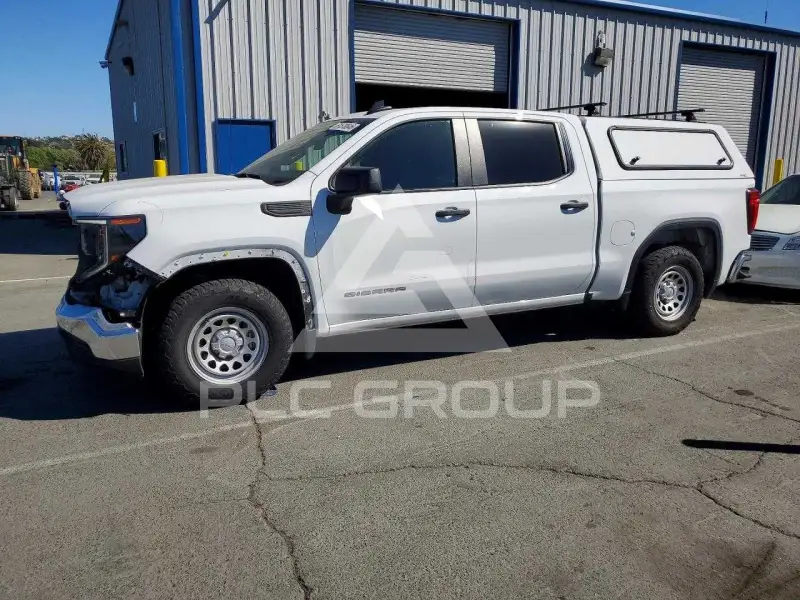 2024 GMC Sierra photo
