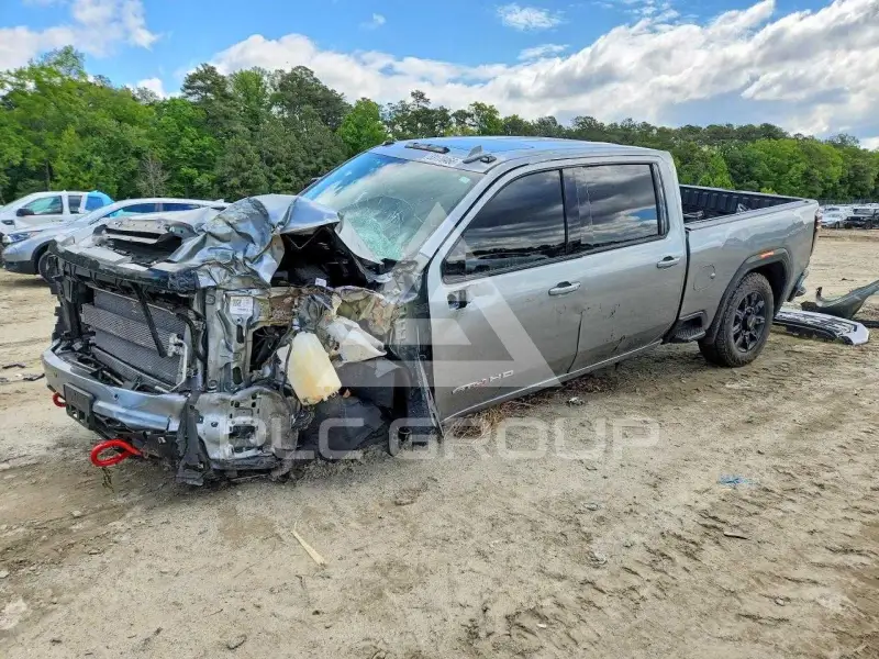 2024 GMC Sierra photo