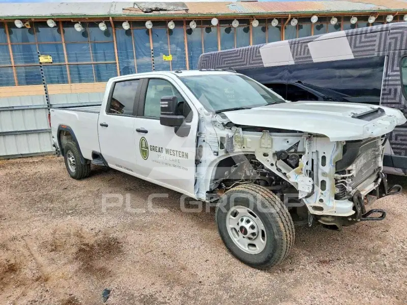 2024 GMC Sierra photo