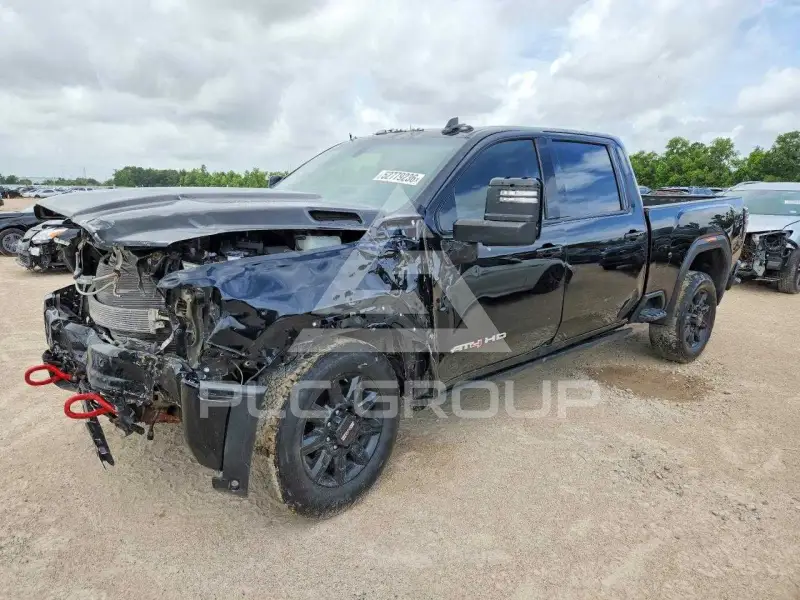 2024 GMC Sierra photo