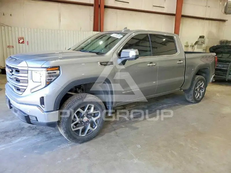 2024 GMC Sierra photo