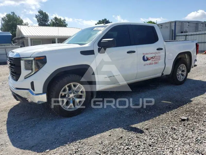 2024 GMC Sierra photo