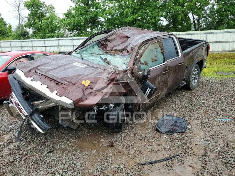 2024 GMC Sierra photo