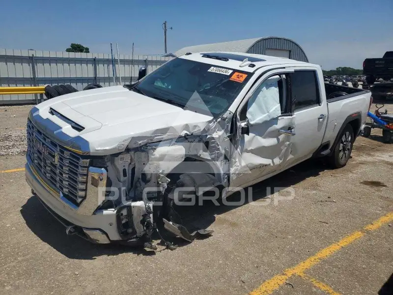 2024 GMC Sierra photo