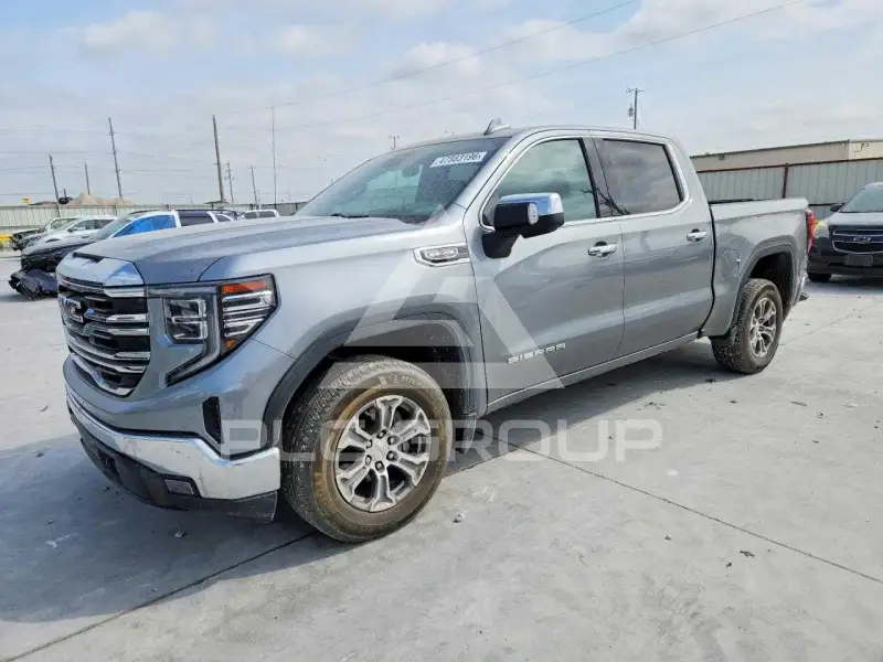 2024 GMC Sierra photo