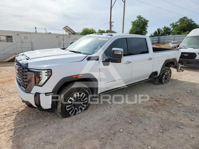 2024 GMC Sierra photo