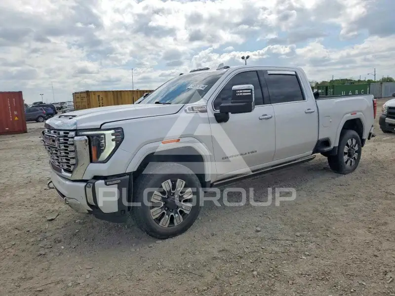 2024 GMC Sierra photo
