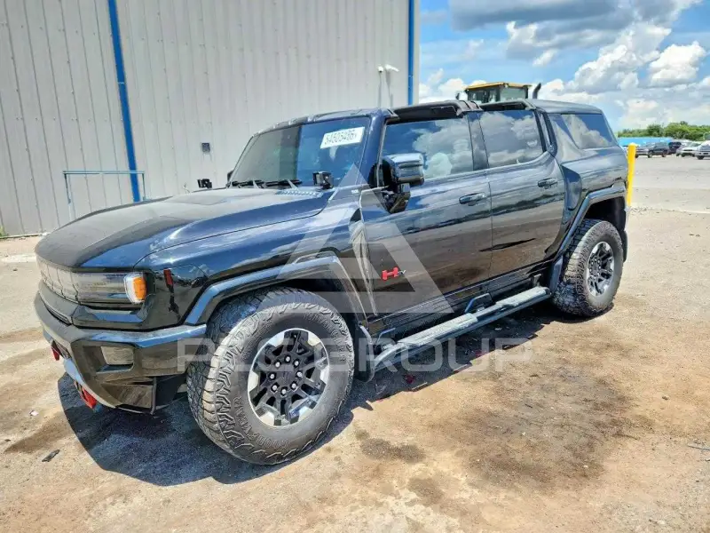 2024 GMC Hummer фото