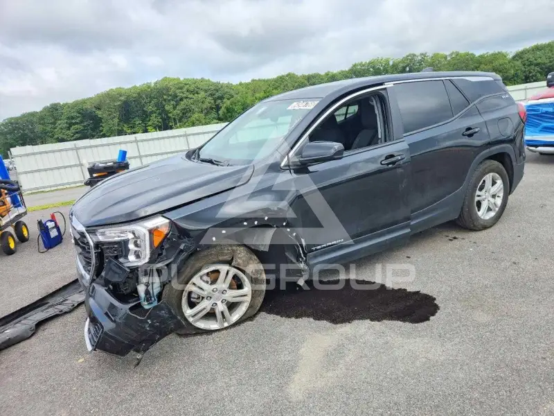 2024 GMC TERRAIN photo