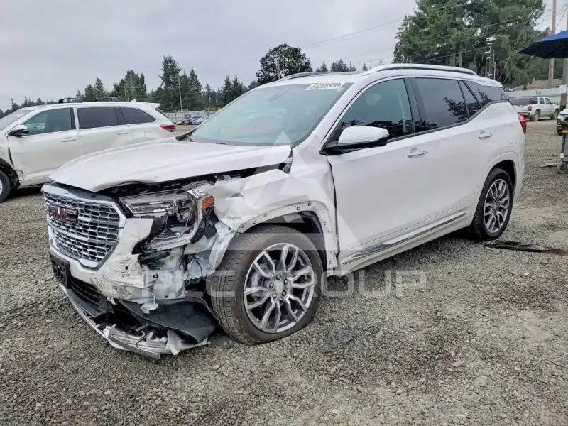 2024 GMC TERRAIN фото