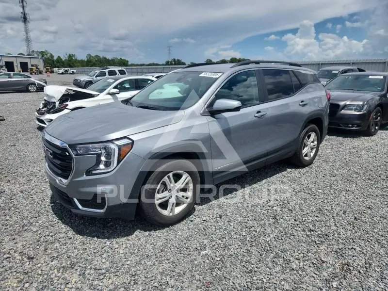 2024 GMC TERRAIN photo