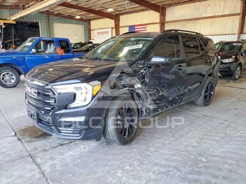 2024 GMC TERRAIN фото