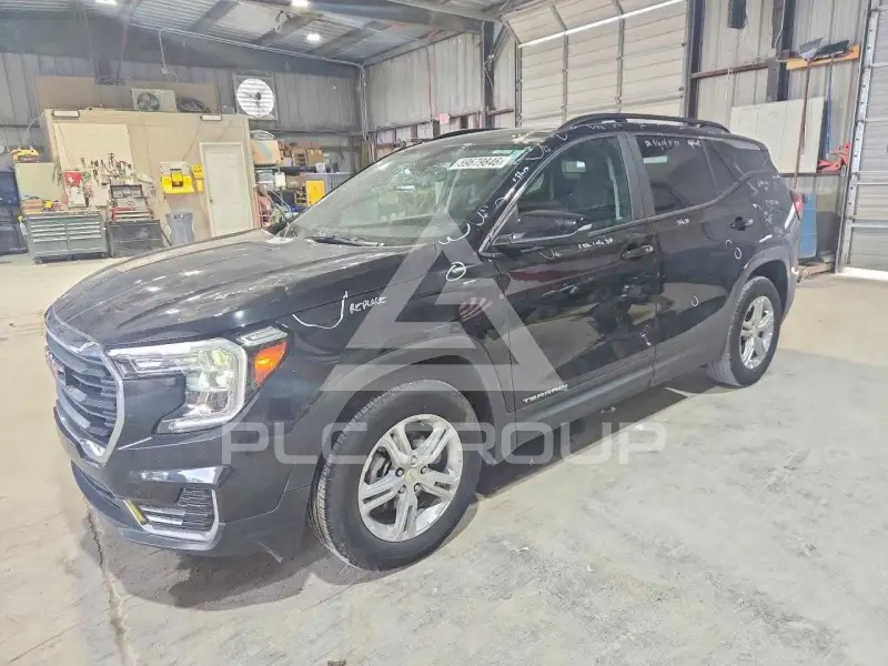 2024 GMC TERRAIN photo
