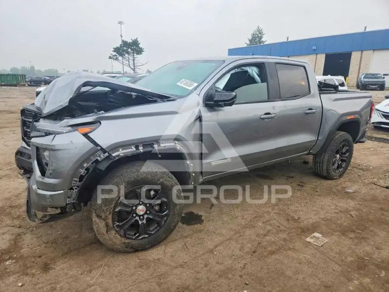 2024 GMC CANYON photo