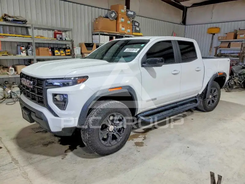 2024 GMC CANYON photo
