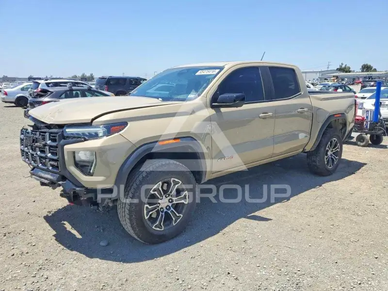 2024 GMC CANYON photo