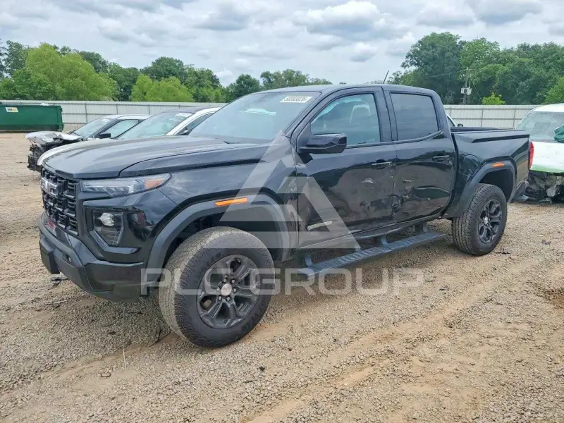 2024 GMC CANYON photo