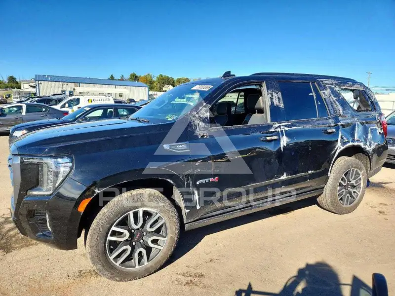 2024 GMC YUKON фото