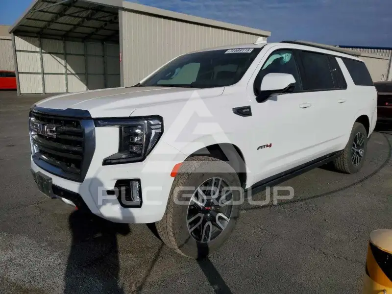 2024 GMC YUKON фото