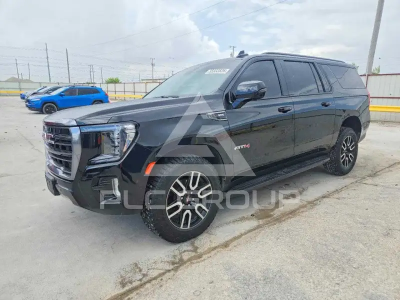 2024 GMC YUKON фото