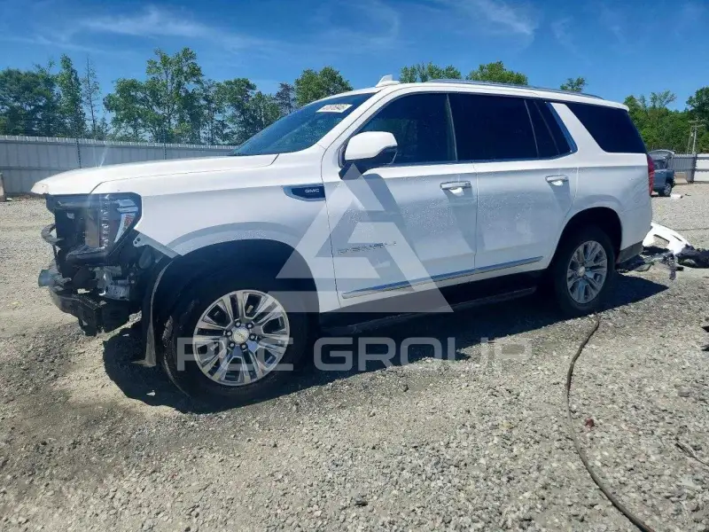 2024 GMC YUKON фото