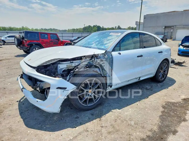2024 Porsche Cayenne photo