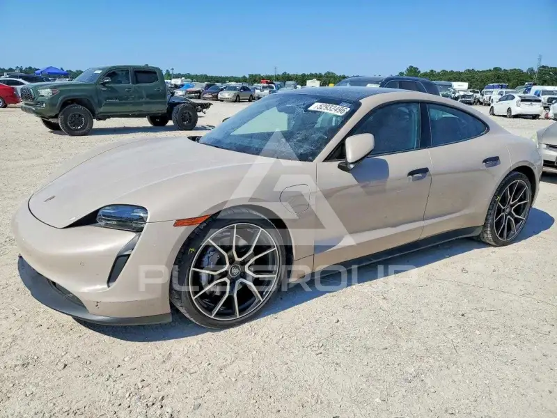 2024 Porsche Taycan photo