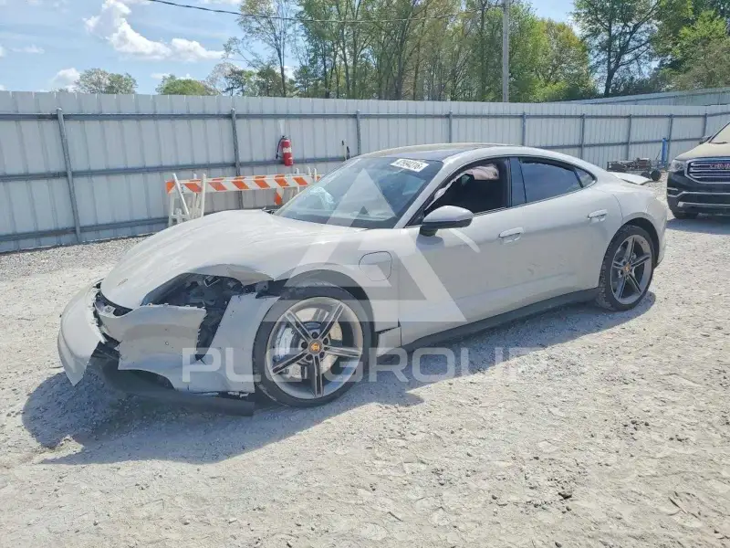 2024 Porsche Taycan фото