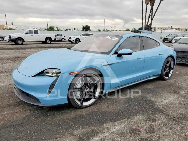 2024 Porsche Taycan photo