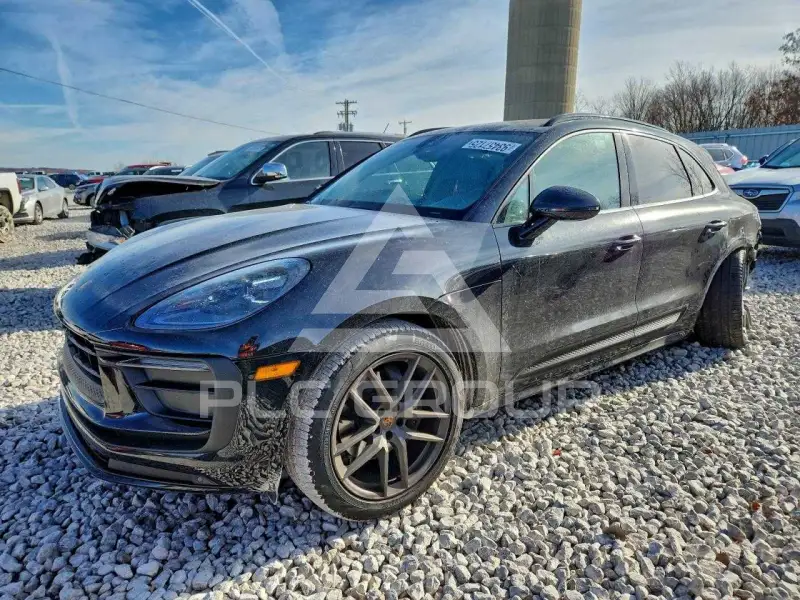 2024 Porsche MACAN photo