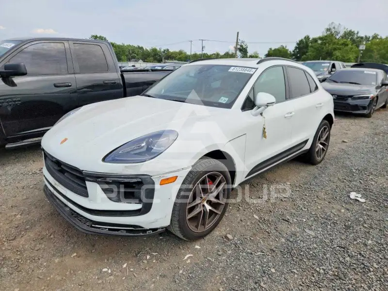 2024 Porsche MACAN фото