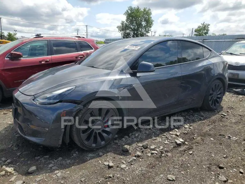 2024 Tesla Model Y фото