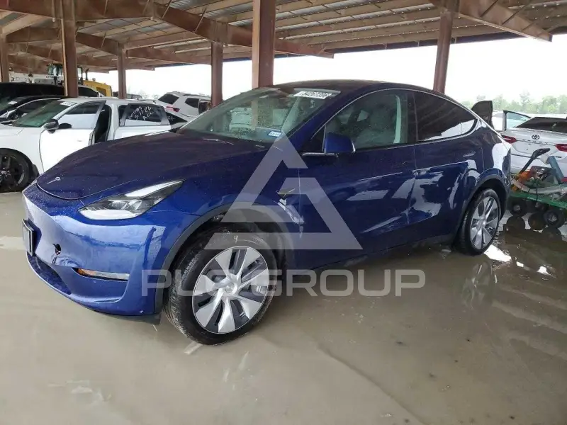 2024 Tesla Model Y фото